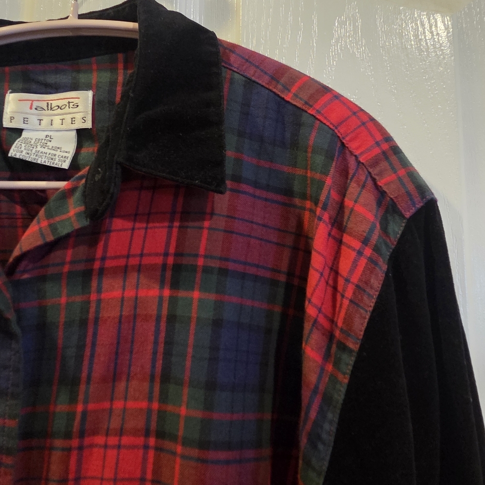 Talbots Top Red Green Tartan Plaid Shirt Velvet Collar Sleeves Petites Large - Picture 3 of 8